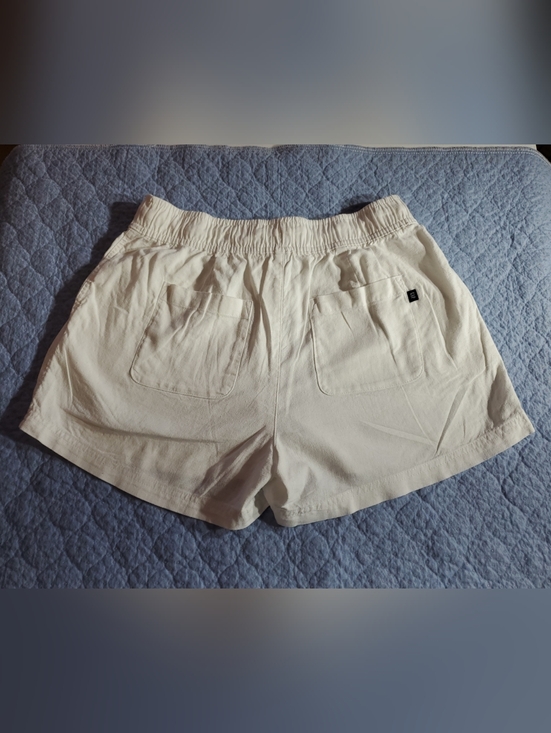 GAP Med Linen Blend Off White Drawstring Elastic-Waist Shorts - Picture 2 of 7